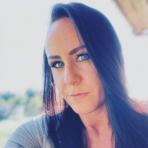 Meet your Posher, Renae